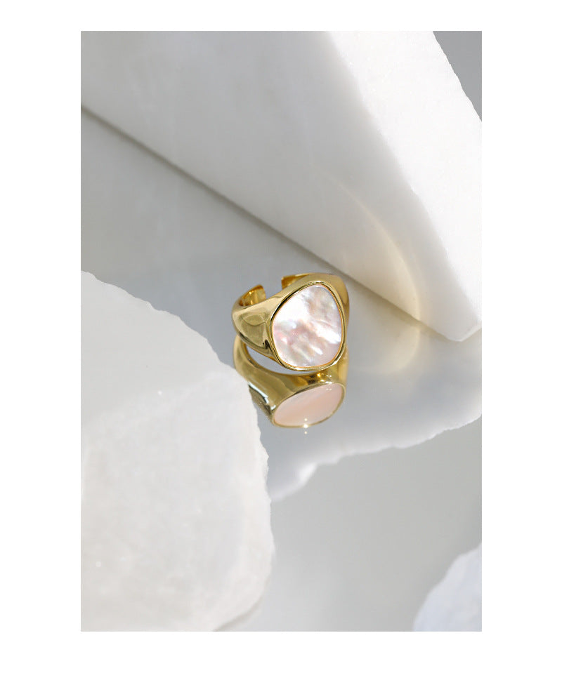 Mother of Pearl Ring Silver - HERS