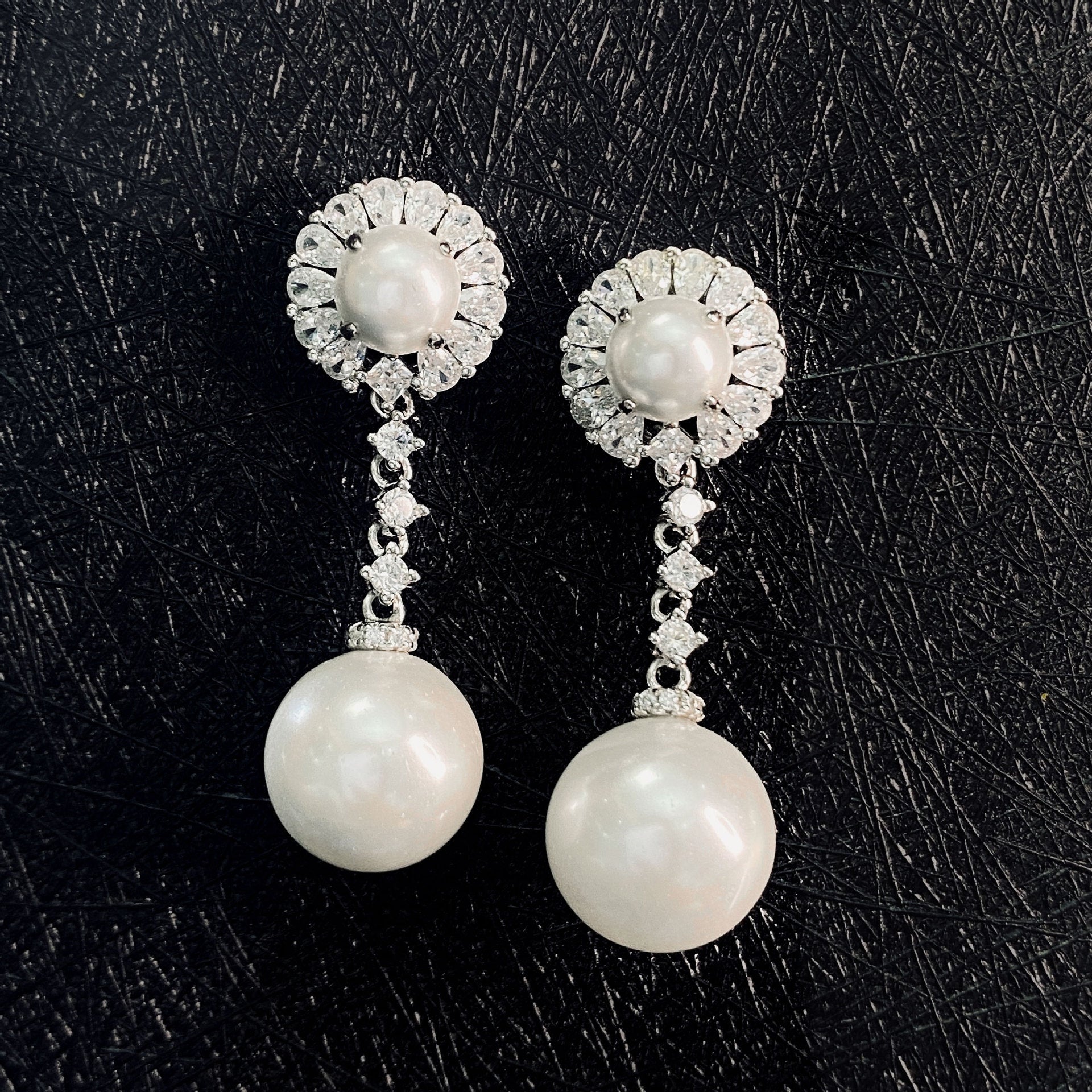 Double Pearl Earrings for Women - HERS