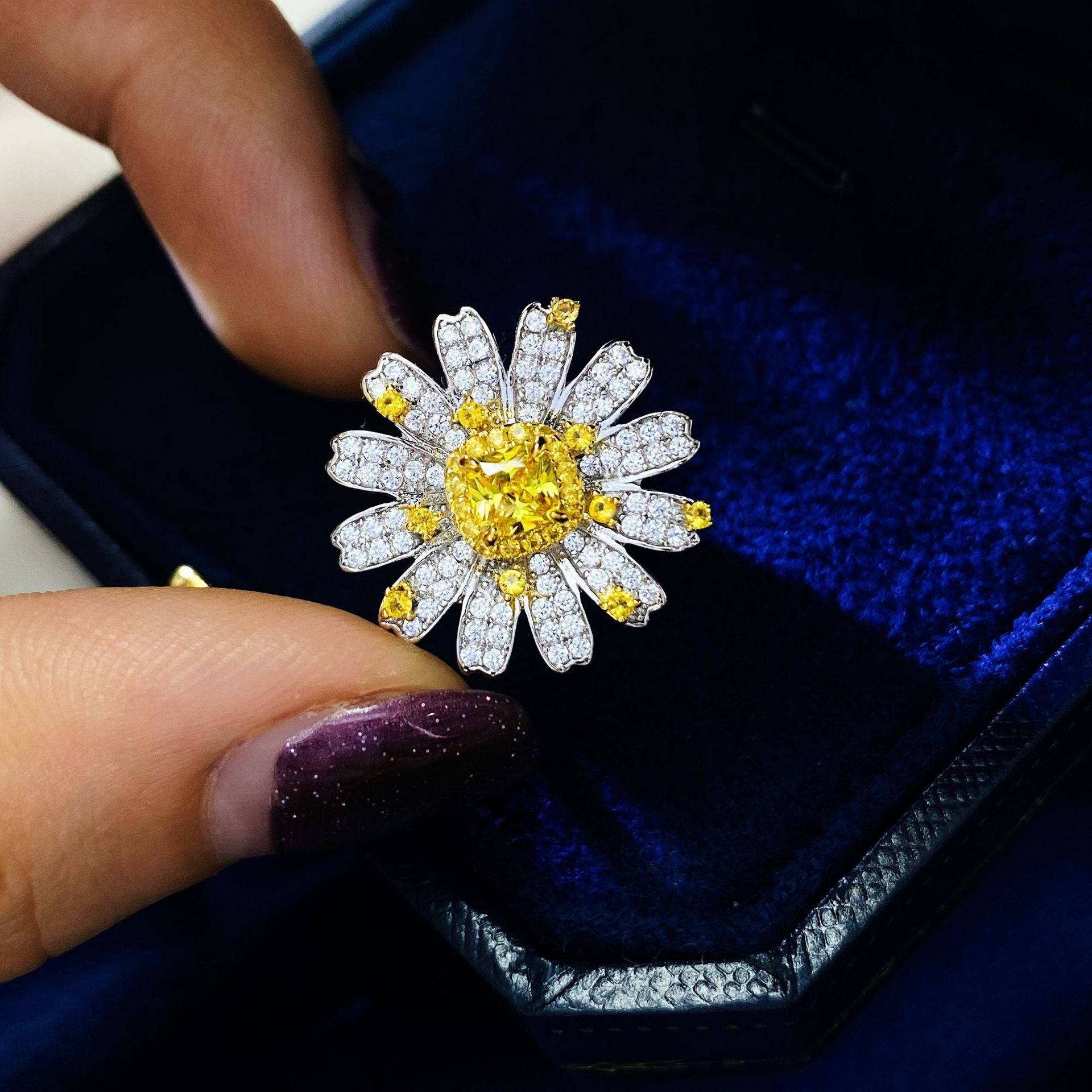 Daisy Engagement Ring - HERS
