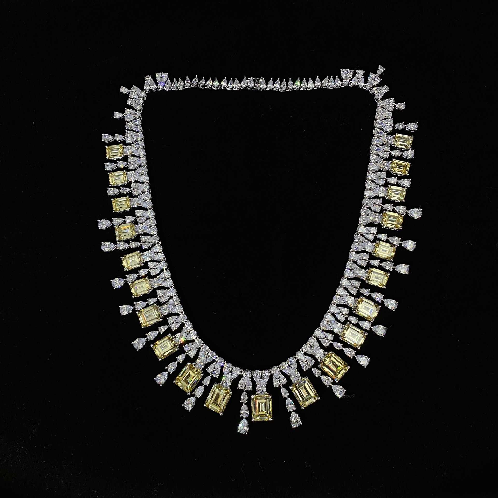Womens Diamond Necklace - HER'S