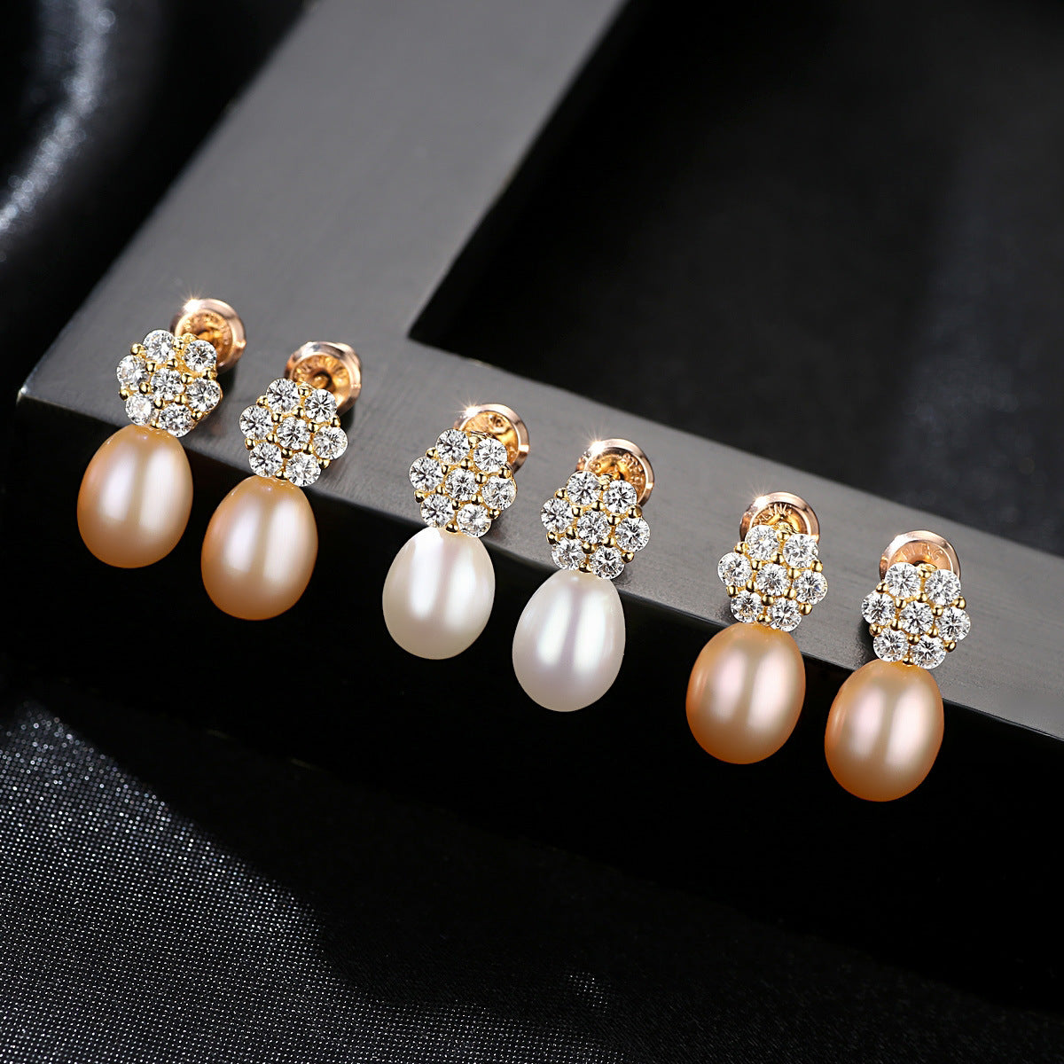 Large Pearl Stud Earrings - HERS