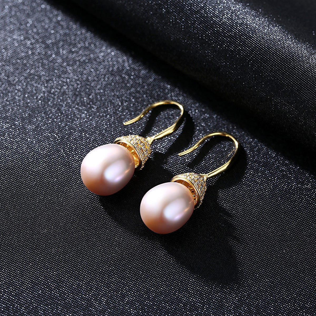 Antique Pink Pearl Necklace and Earring Set - HERS