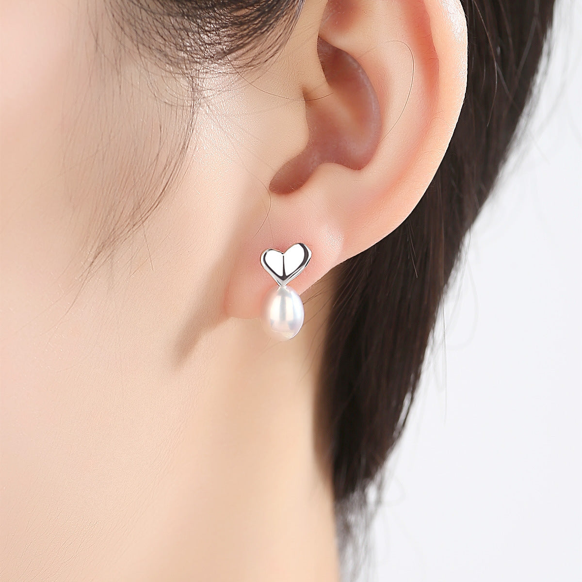Heart Pearl Earrings - HERS