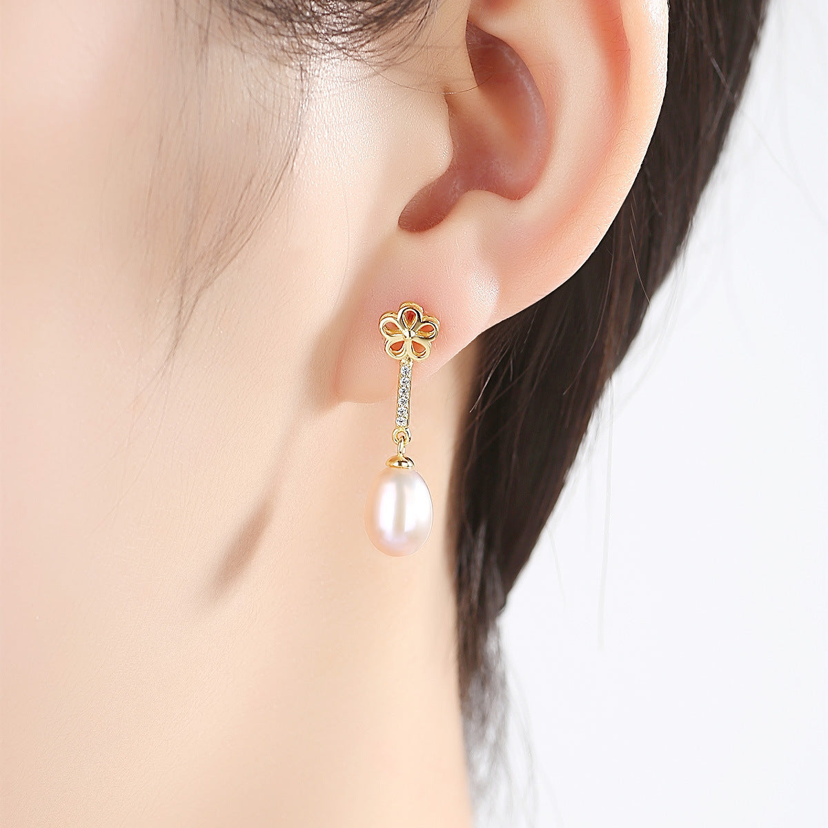 Drop Earrings Pearl - HERS