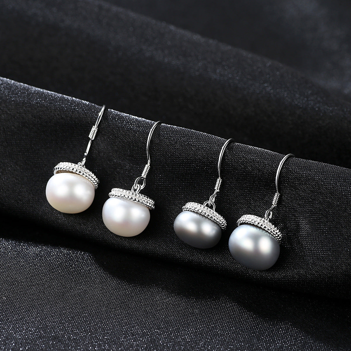 Grey Pearl Earrings - HERS
