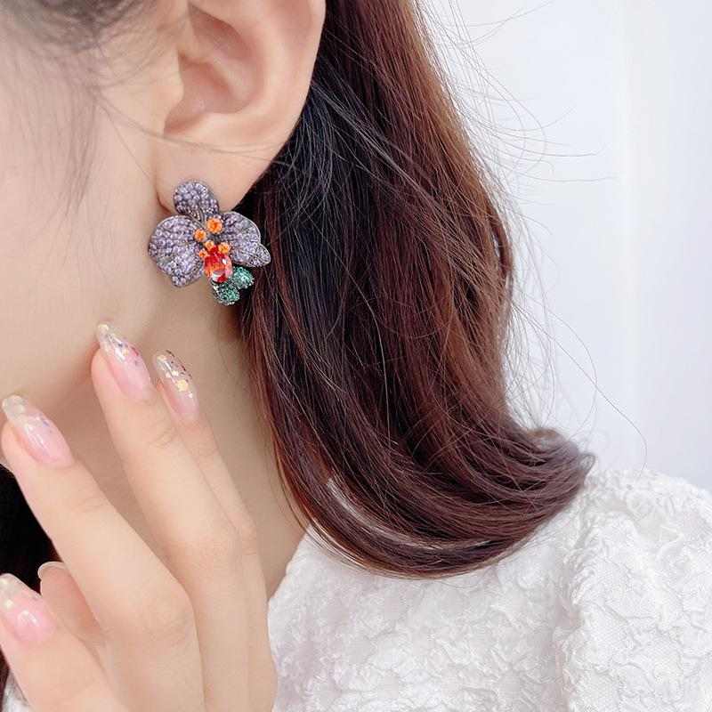 Flower Petal Earrings - HERS