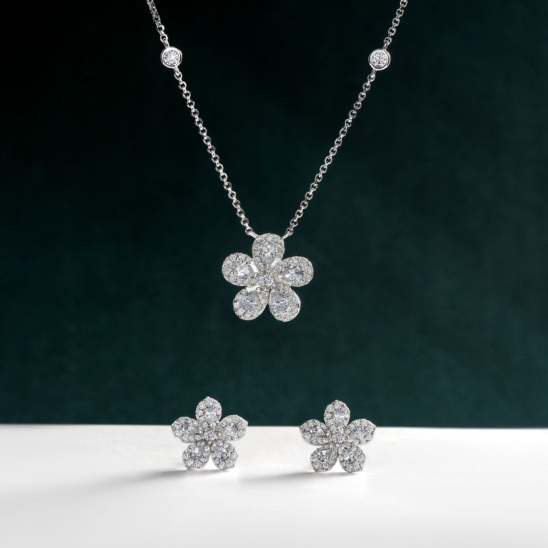Diamond Flower Pendant Necklace - HERS