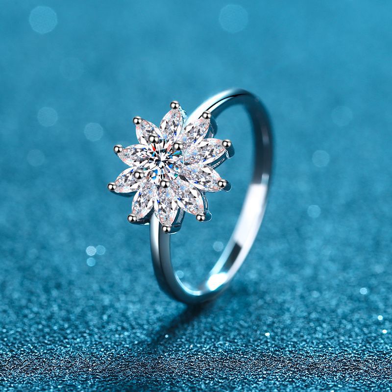 Flower Moissanite Ring - HERS