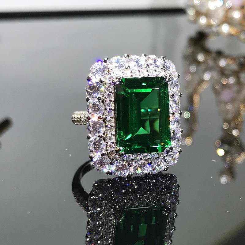 Big Vintage Emerald Ring - HERS