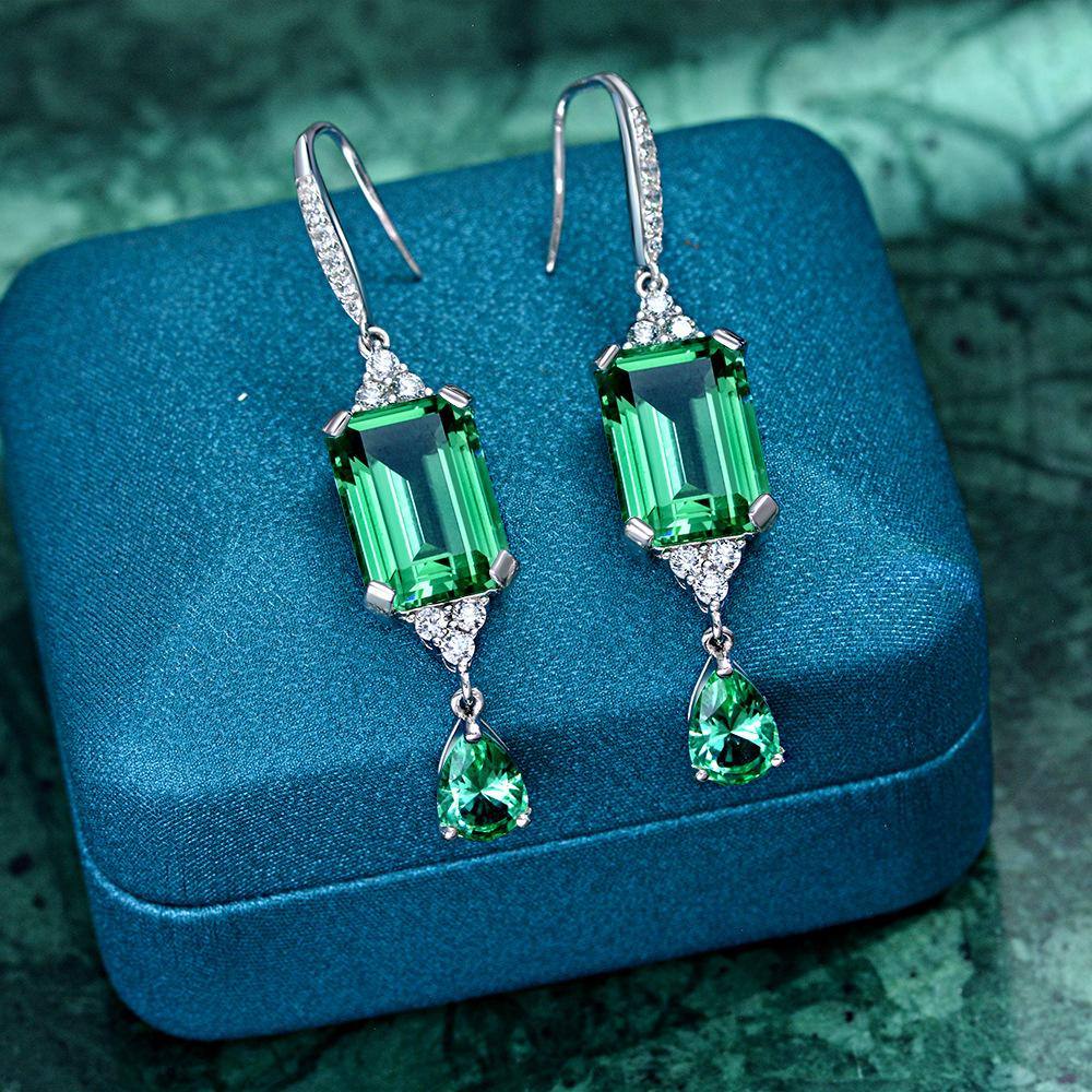 Emerald Green Earrings - HERS