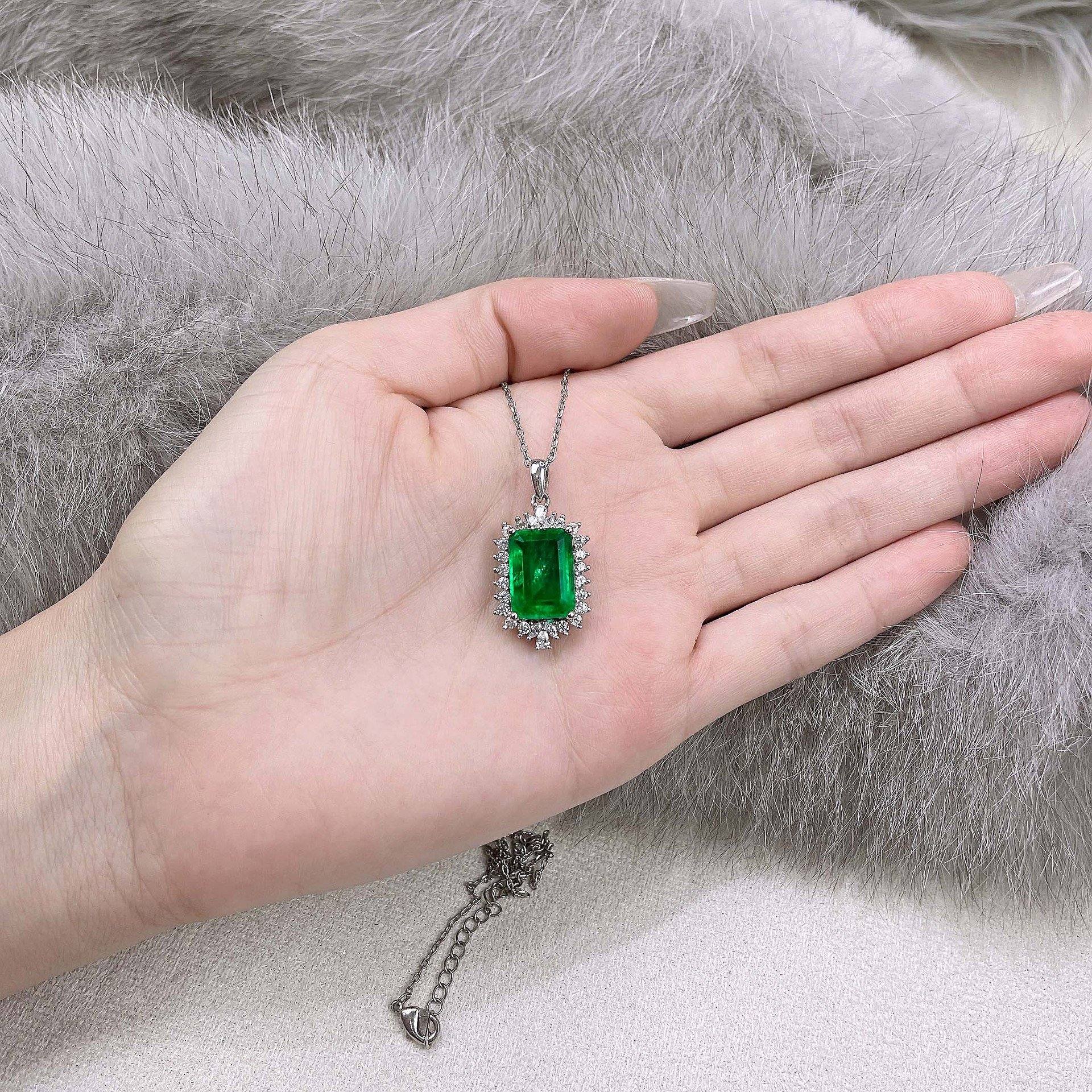 Vintage Emerald Necklace - HER'S