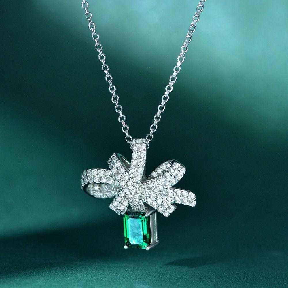 Emerald and Diamond Necklace - HERS