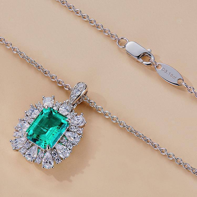 Colombia Emerald Necklace - HERS