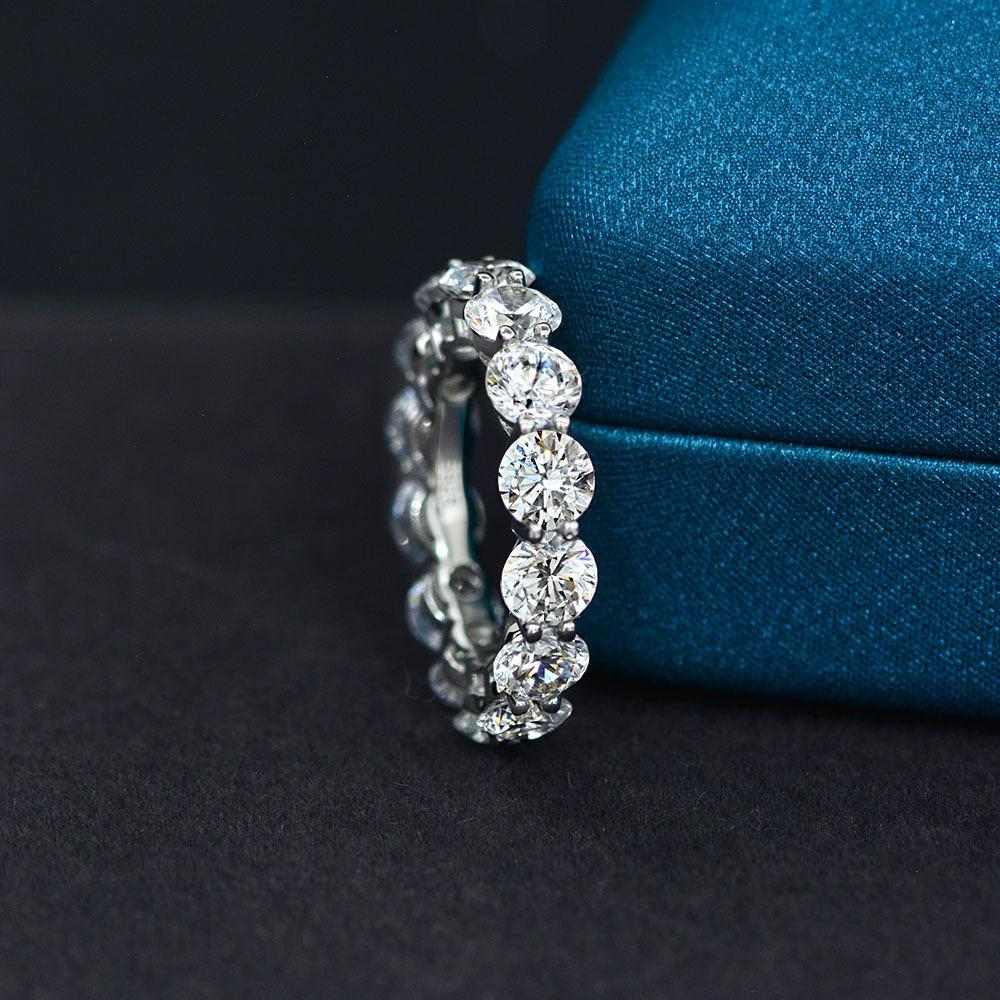 Diamond Band Ring - HERS