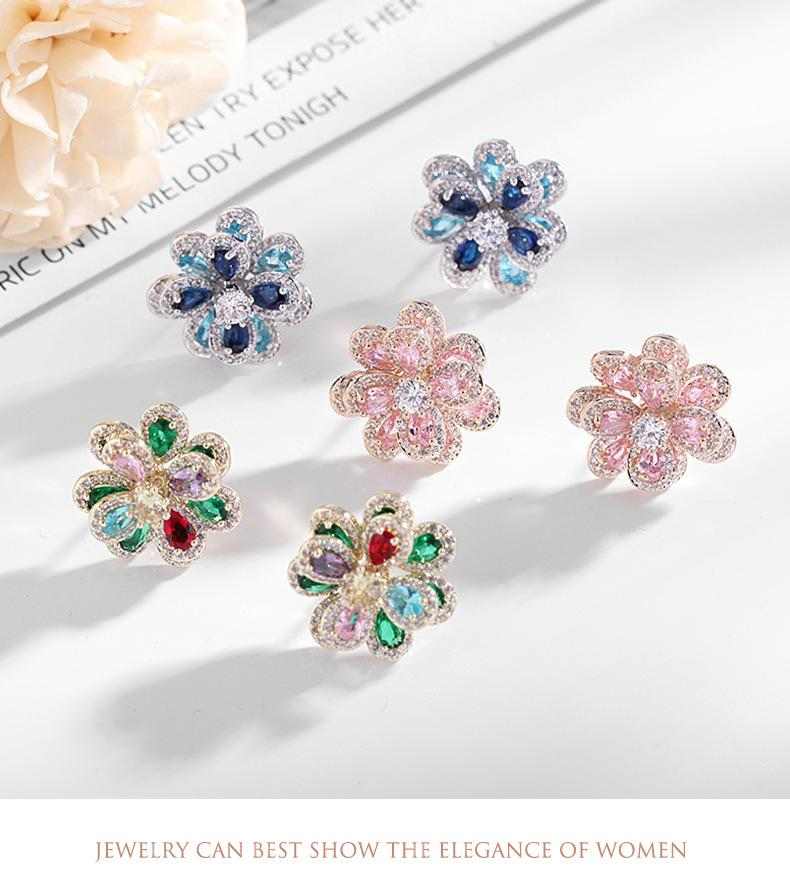 Multicolor Flower Stud Earrings - HERS